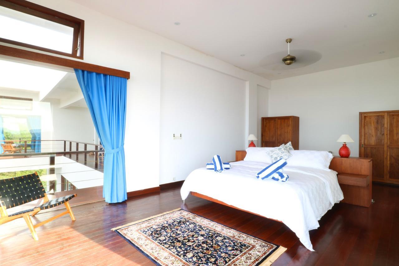 Villa Nambung Selong Belanak Exterior foto